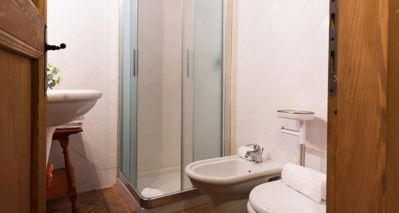 Holiday home Rustico Ed Elegante Molina 3 By Holiday Solutions Orsenigo Italy