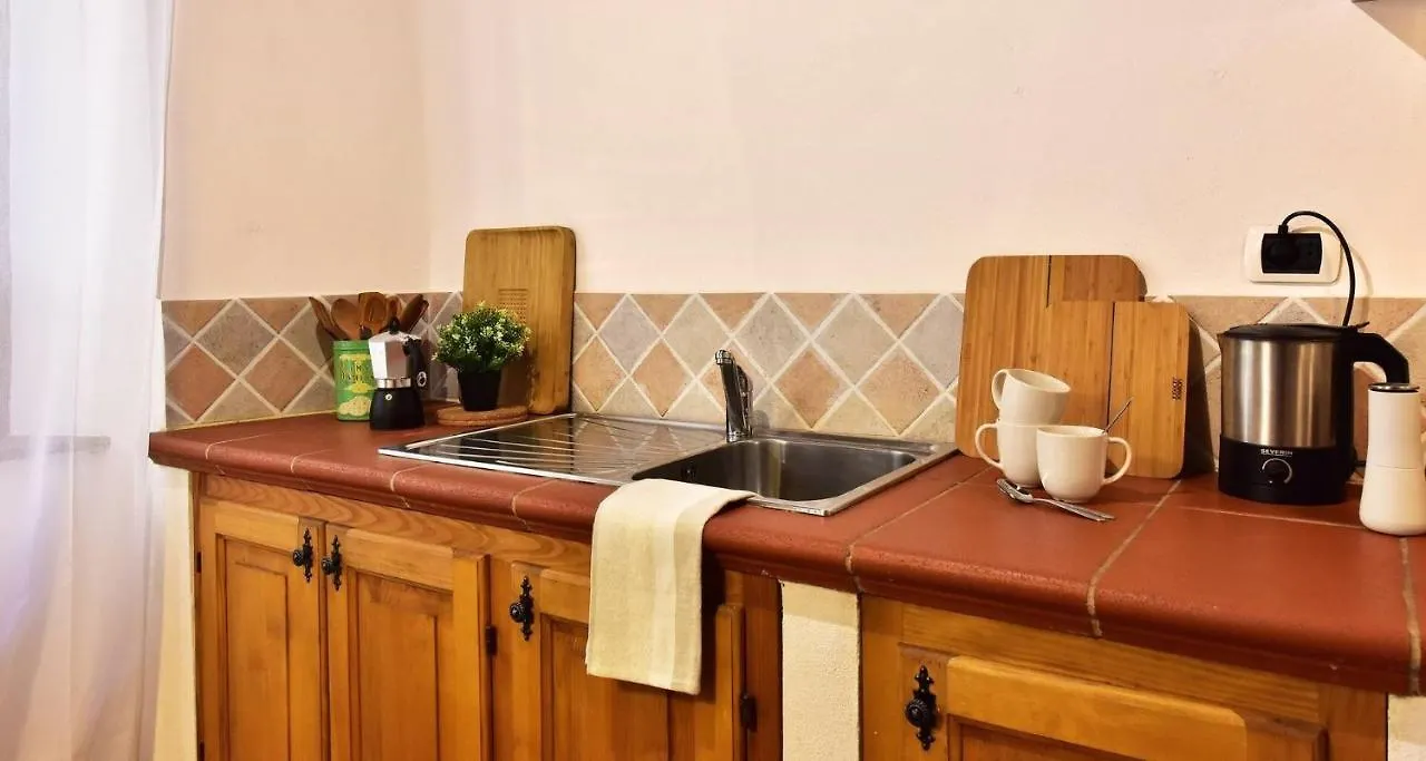 Rustico Ed Elegante Molina 3 By Holiday Solutions Orsenigo 0*,