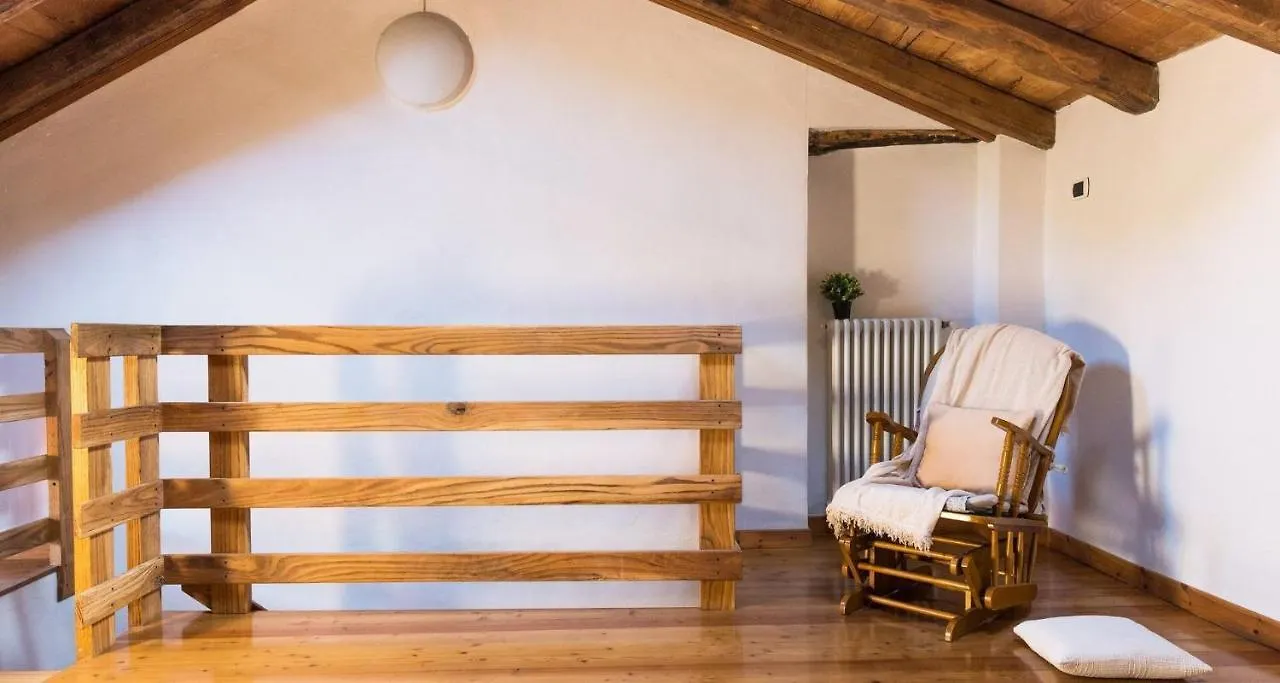 Rustico Ed Elegante Molina 3 By Holiday Solutions Orsenigo 0*,  إيطاليا